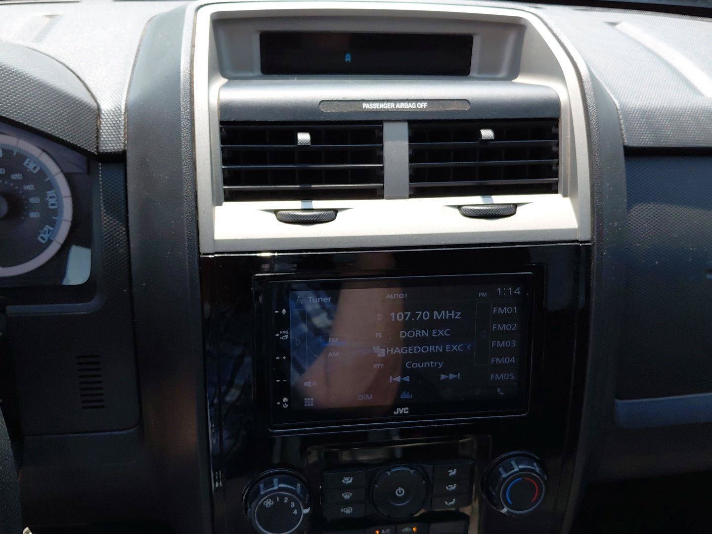Used 2010 Ford Escape XLT FWD image 40