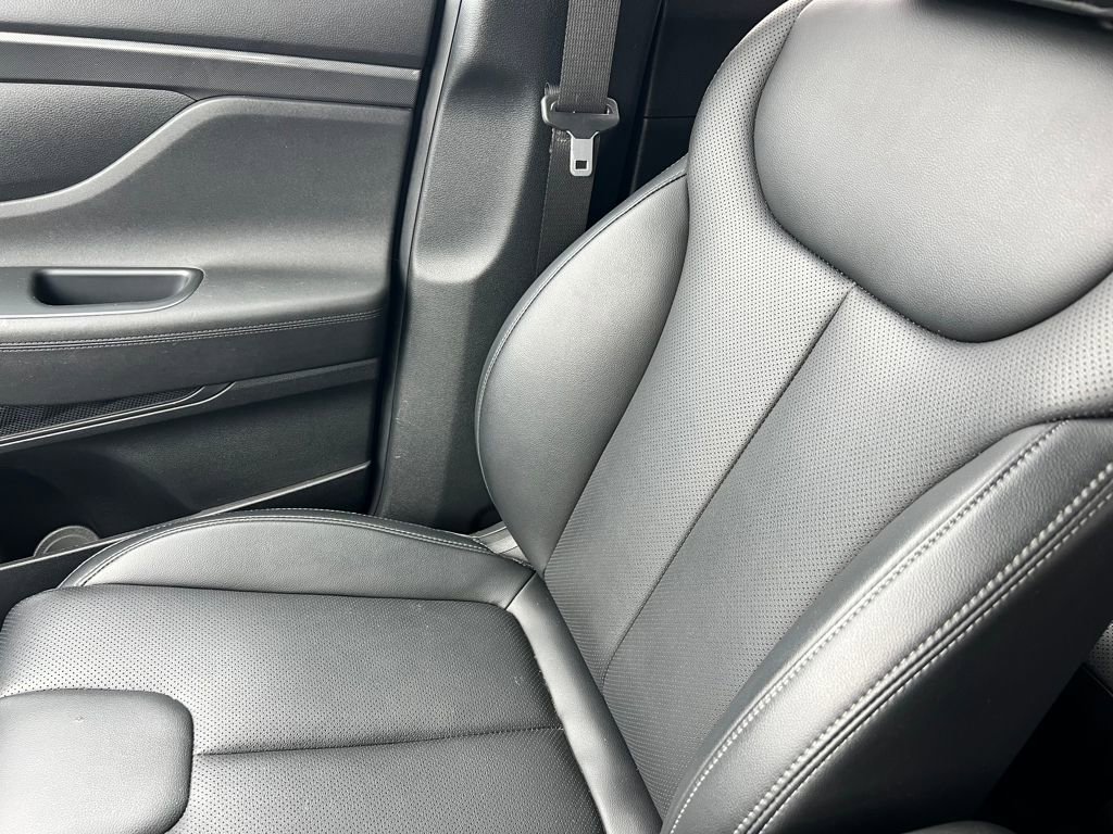 Used 2023 Hyundai Santa Fe XRT w/ Cargo Package image 31