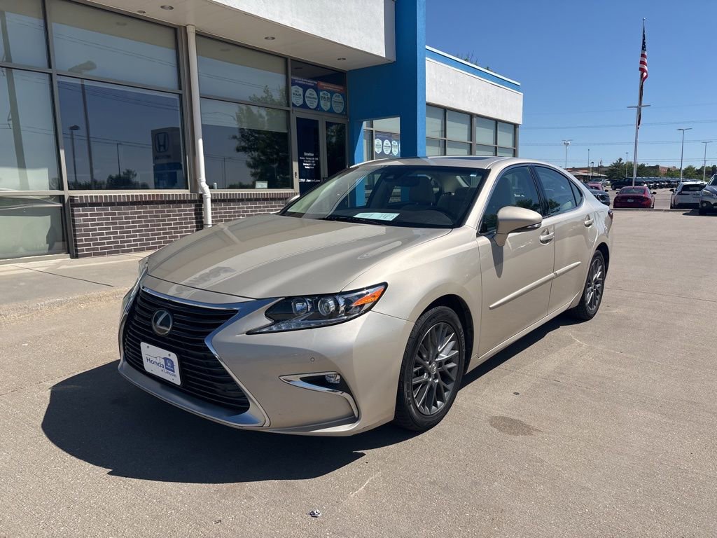 Used 2018 Lexus ES 350 w/ Premier Package FWD image 1