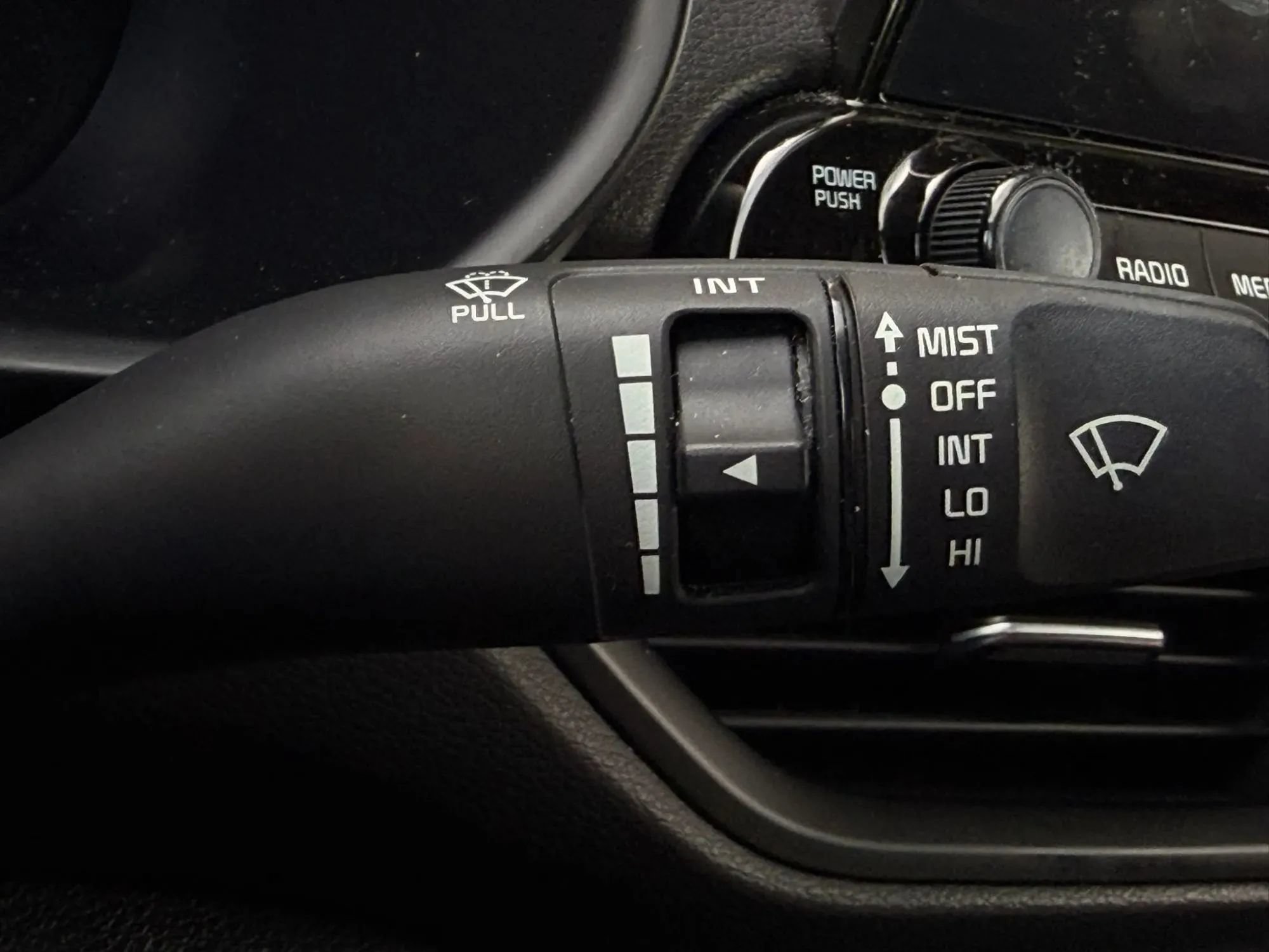 Used 2020 Kia Forte LXS FWD image 40