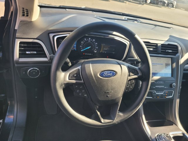 Certified 2020 Ford Fusion SE FWD image 30