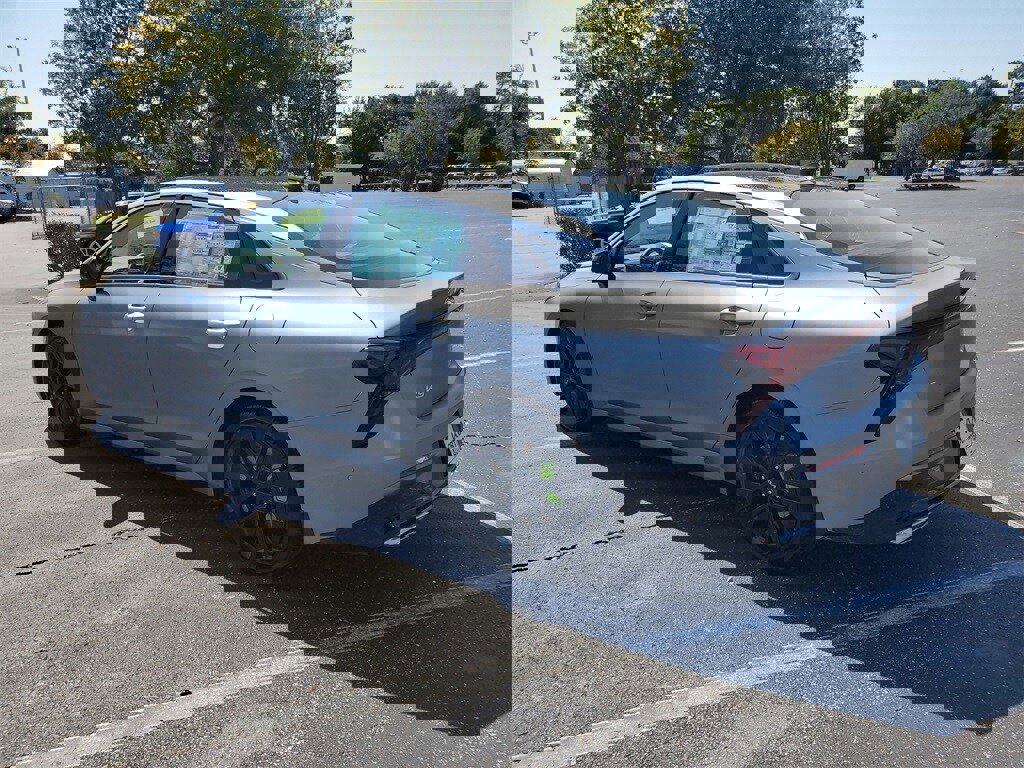 New 2026 Kia K5 GT image 3
