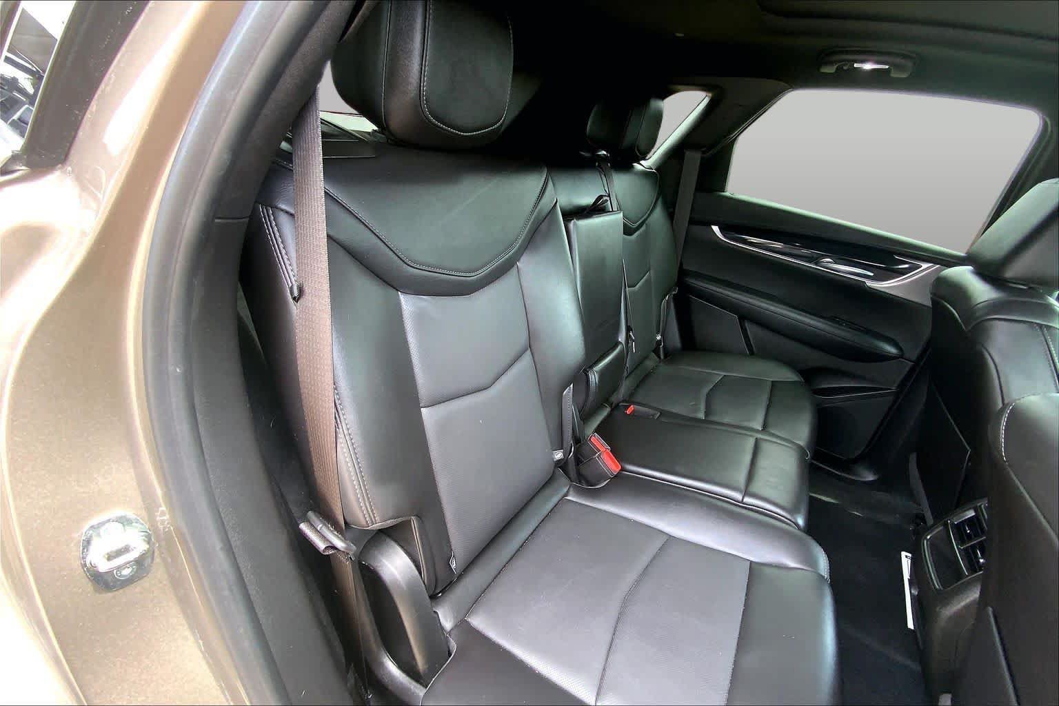 Used 2023 Cadillac XT5 Premium Luxury FWD image 19
