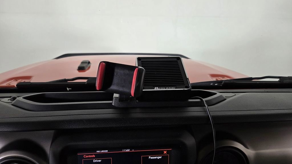 Used 2018 Jeep Wrangler Unlimited Sport S image 27