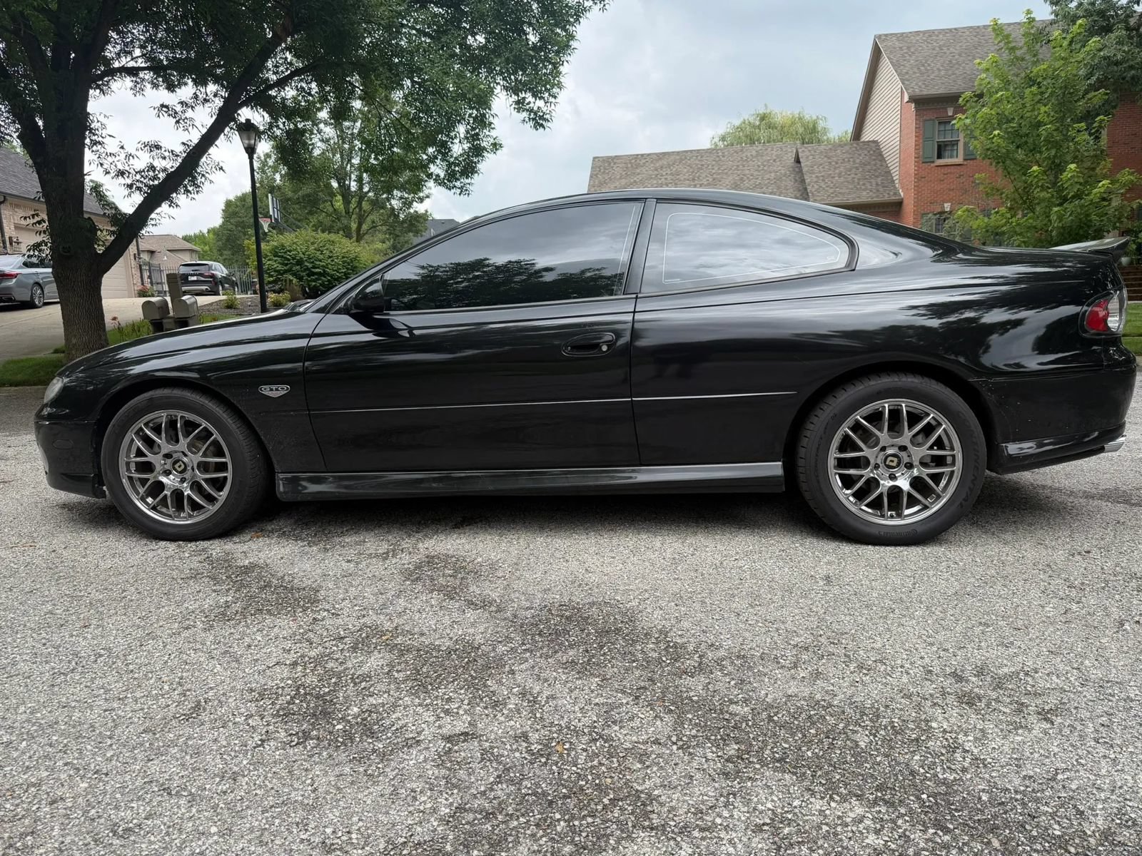 Used 2004 Pontiac GTO RWD image 2