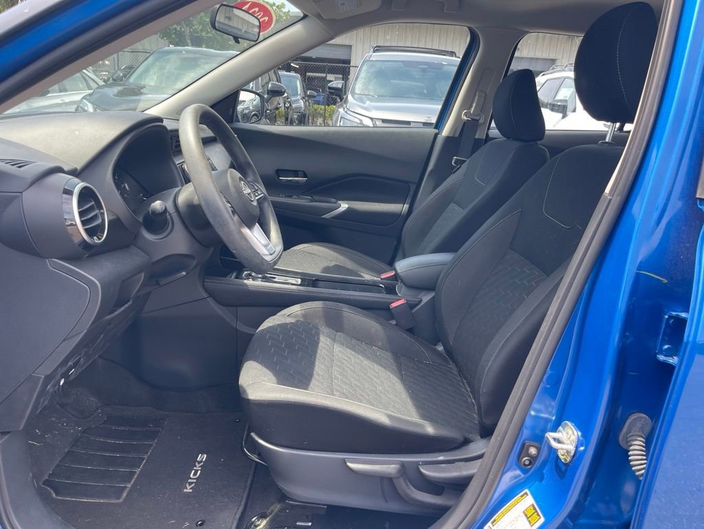 Certified 2024 Nissan Kicks SV FWD image 5