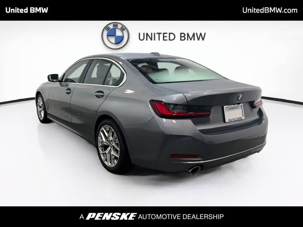 Certified 2026 BMW 330i Sedan RWD image 7