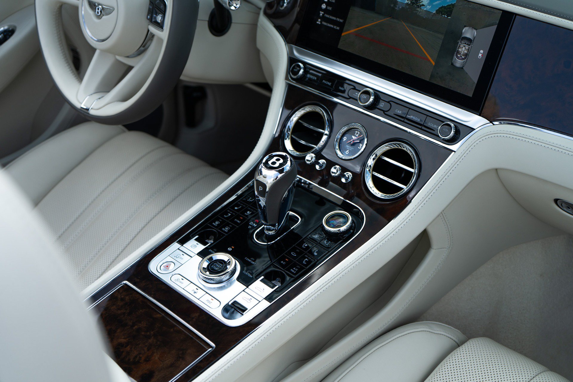 Used 2022 Bentley Continental GT AWD/4WD image 24