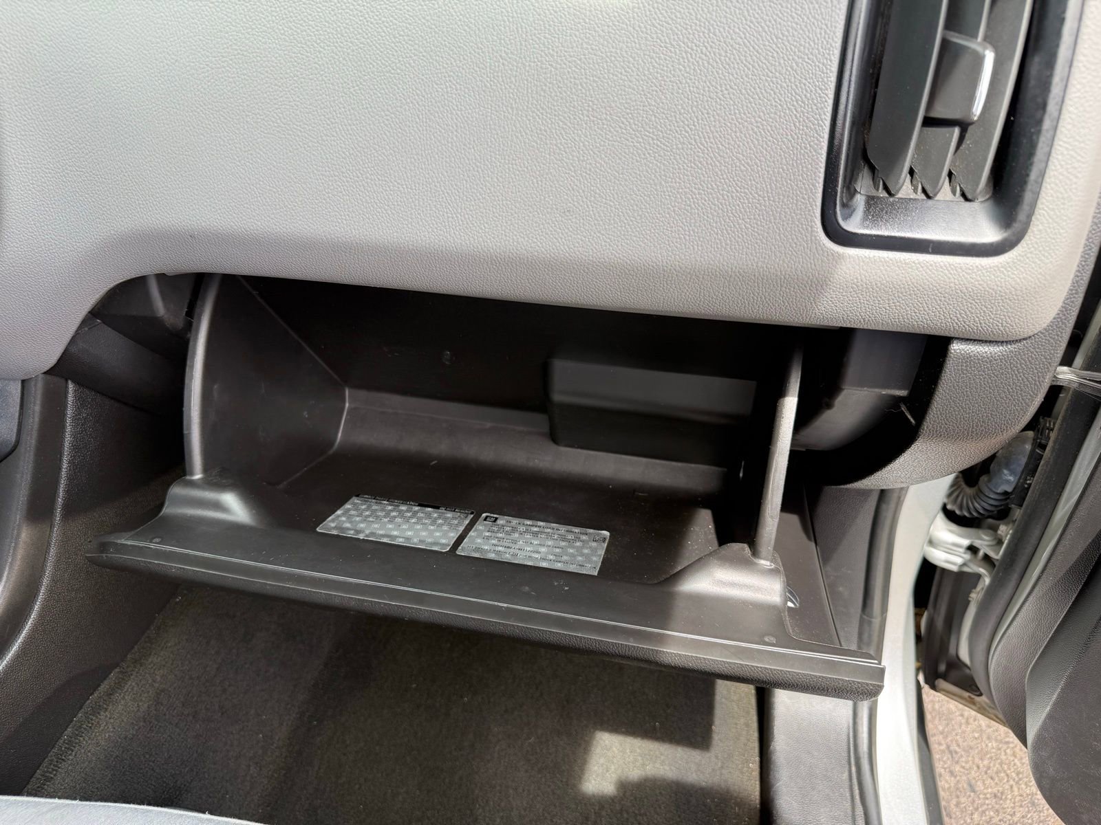 Used 2017 Chevrolet Colorado W/T w/ WT Convenience Package RWD image 27