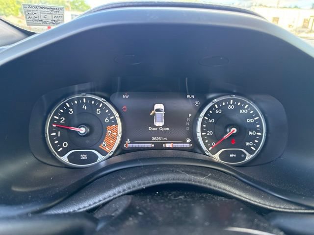 Used 2021 Jeep Renegade Latitude w/ Convenience Group AWD/4WD image 11