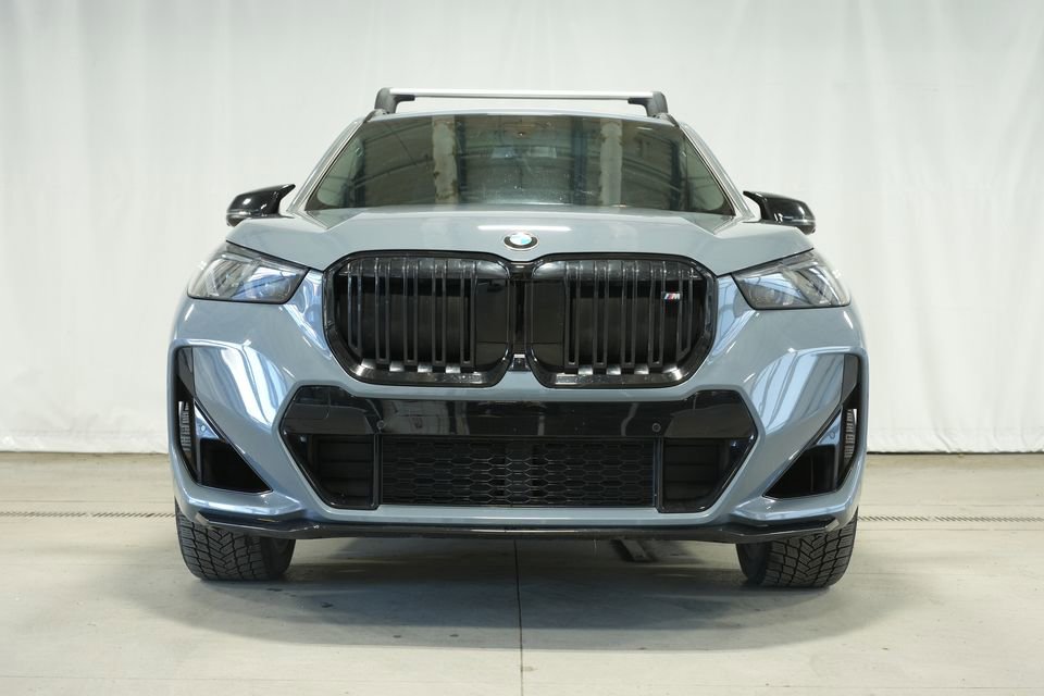 Used 2025 BMW X1 M35i w/ Premium Package image 9