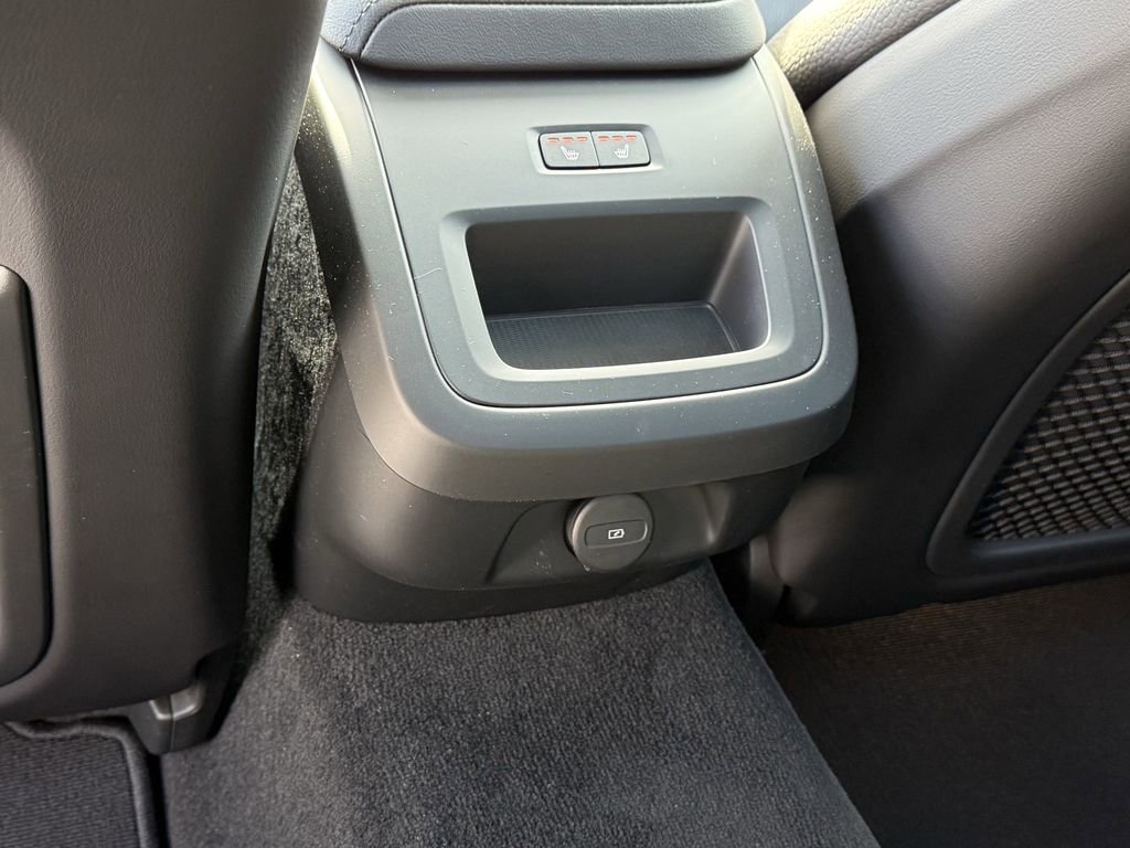 New 2026 Volvo V60 B5 Cross Country Plus w/ Protection Package Premier image 12