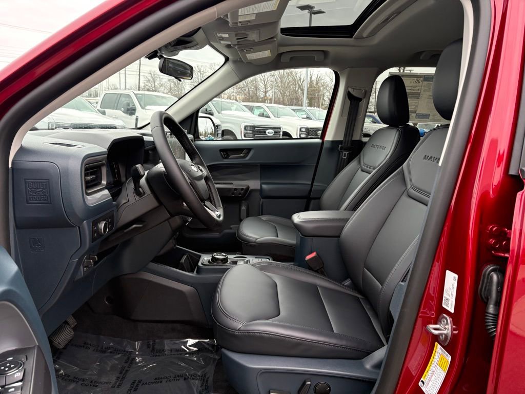 New 2026 Ford Maverick Lariat w/ Black Appearance Package image 12