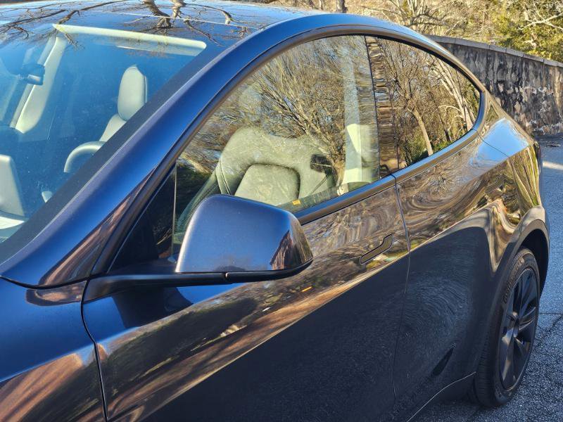 Used 2024 Tesla Model Y Long Range RWD image 20