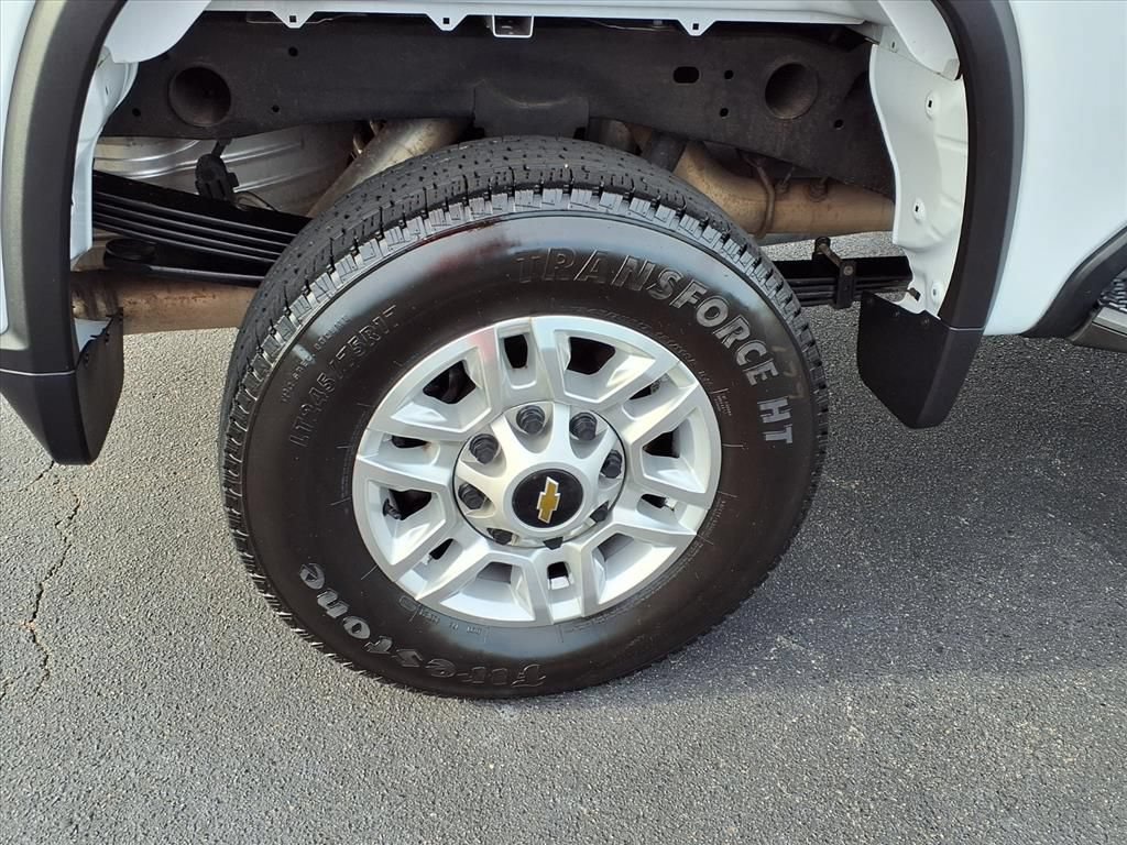Used 2025 Chevrolet Silverado 2500 LT w/ Convenience Package AWD/4WD image 20