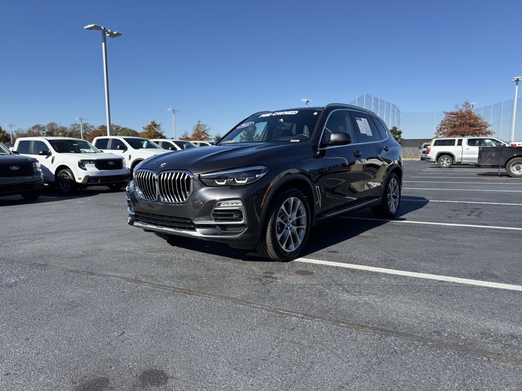 Used 2022 BMW X5 sDrive40i w/ Premium Package image 3