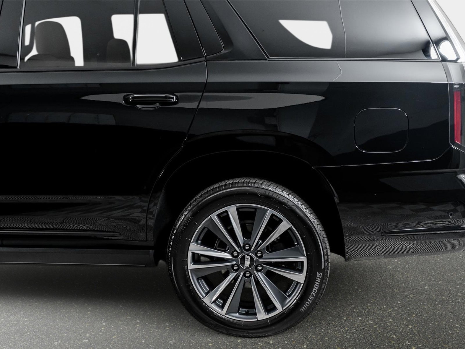 Used 2026 Cadillac Escalade Sport w/ LPO, Floor Liner Package image 29