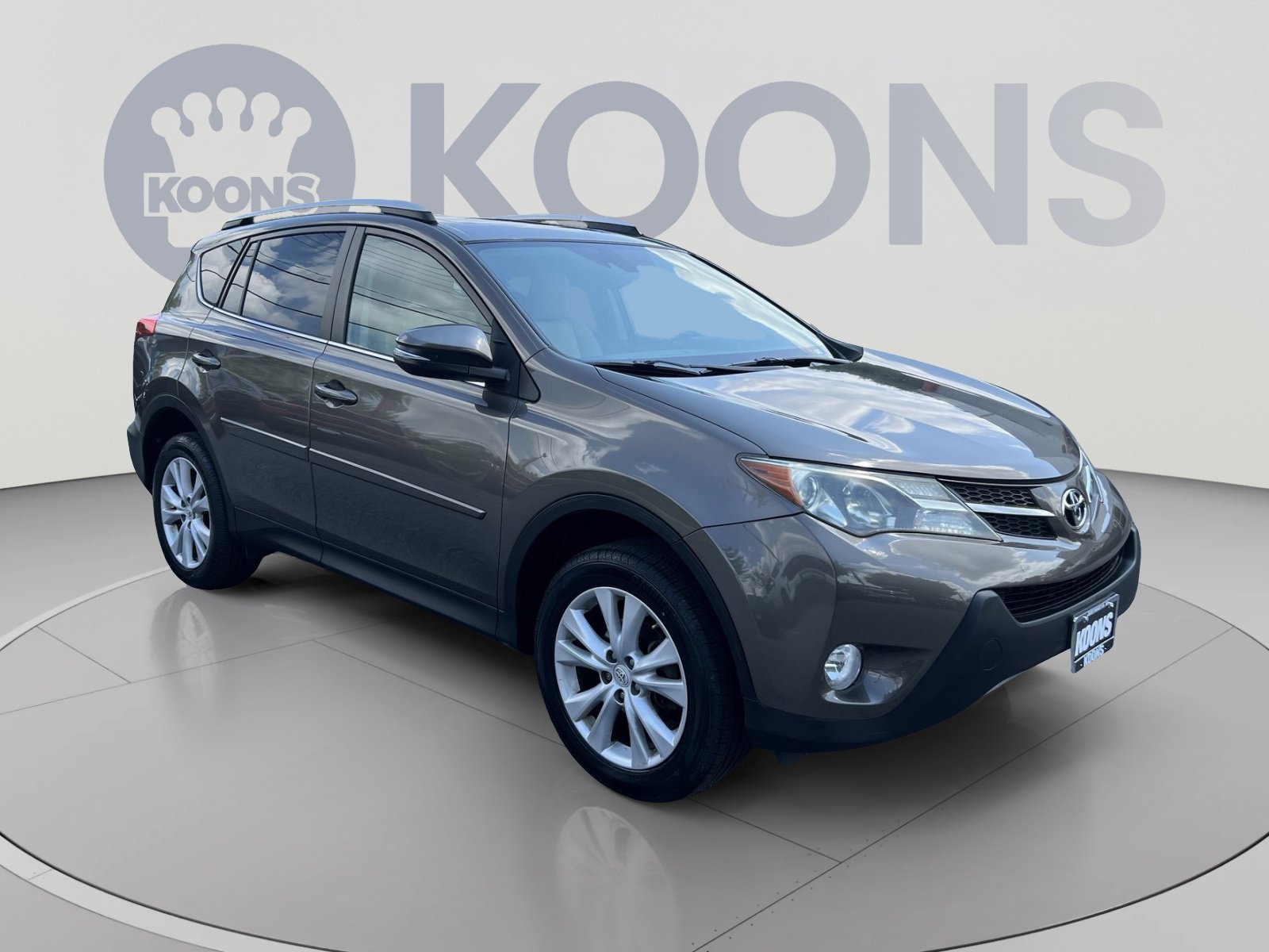 Used 2015 Toyota RAV4 Limited w/ Technology Package AWD/4WD image 10