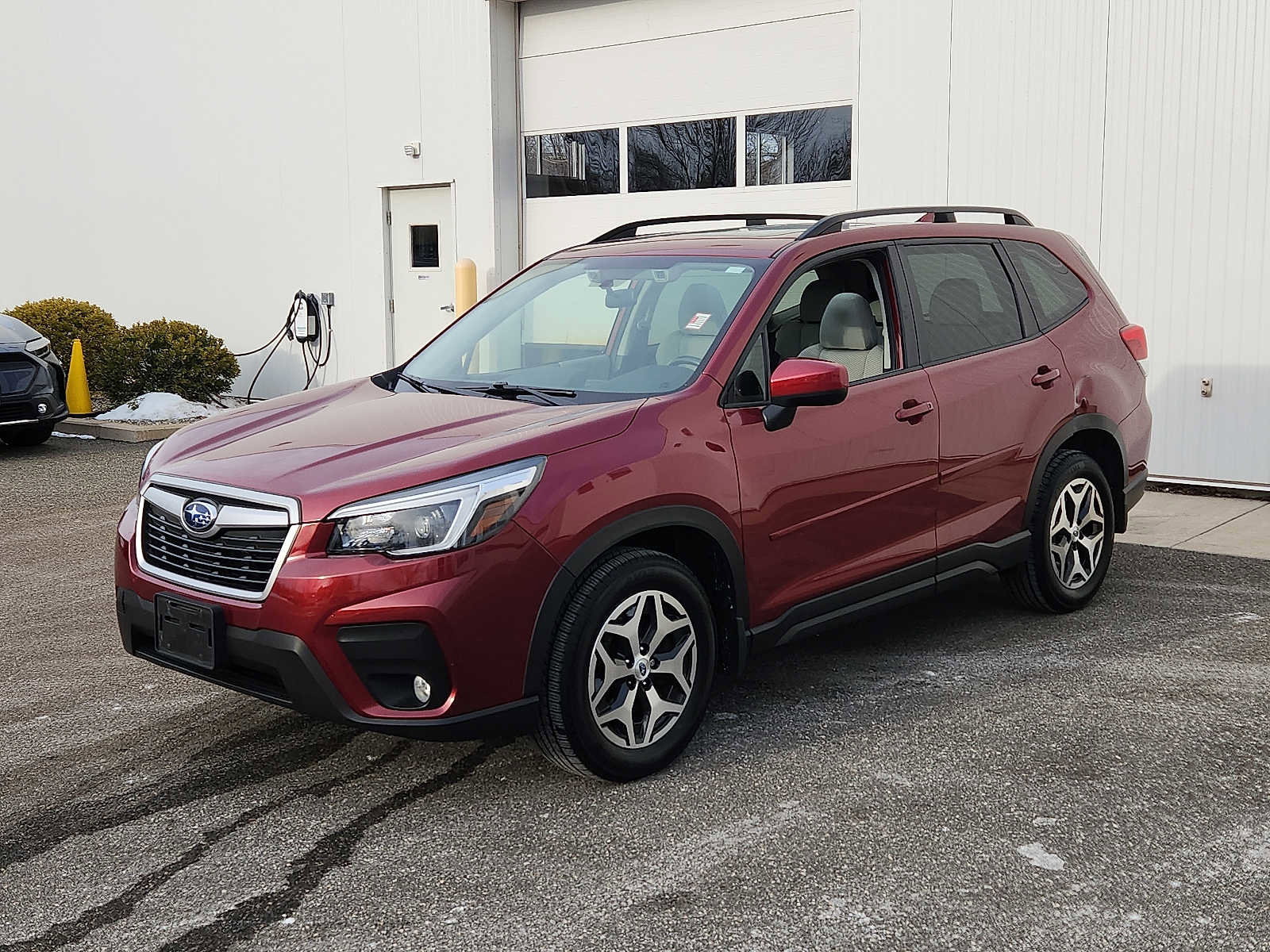 Used 2021 Subaru Forester Premium image 3