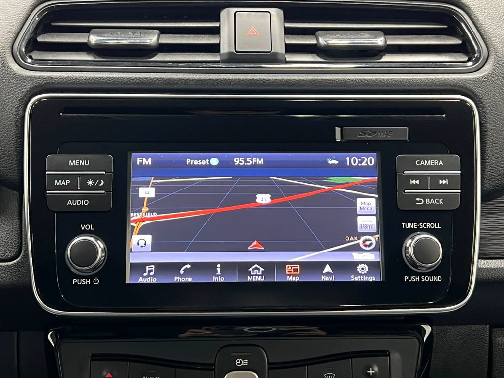 Used 2018 Nissan Leaf SL w/ SL Technology Package FWD image 11