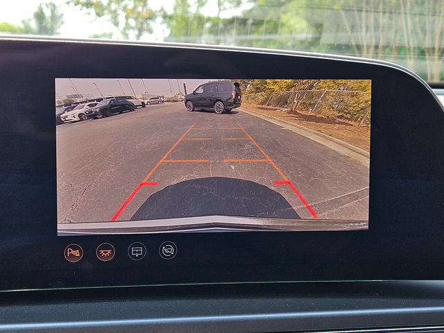 Used 2024 Cadillac Lyriq Tech AWD/4WD image 23