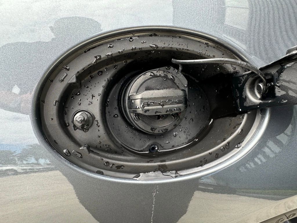 Used 2025 Porsche 911 Carrera GTS image 39