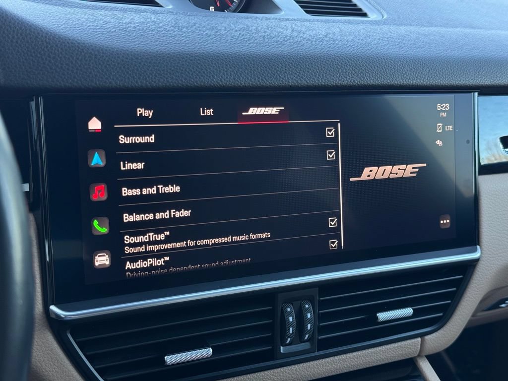 Certified 2023 Porsche Cayenne AWD/4WD image 23