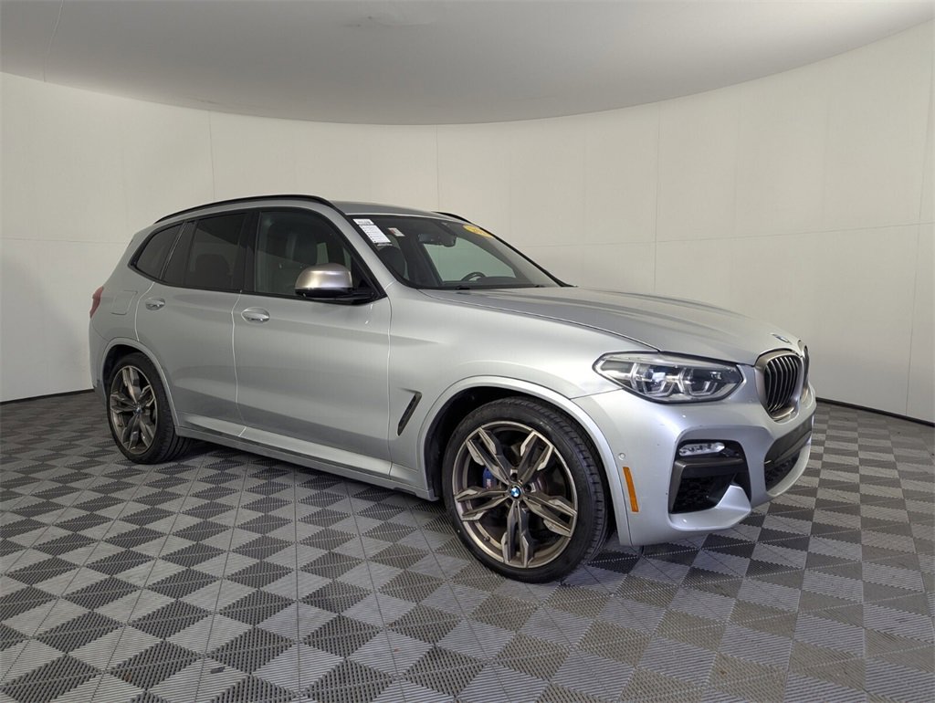 Used 2018 BMW X3 M40i image 2