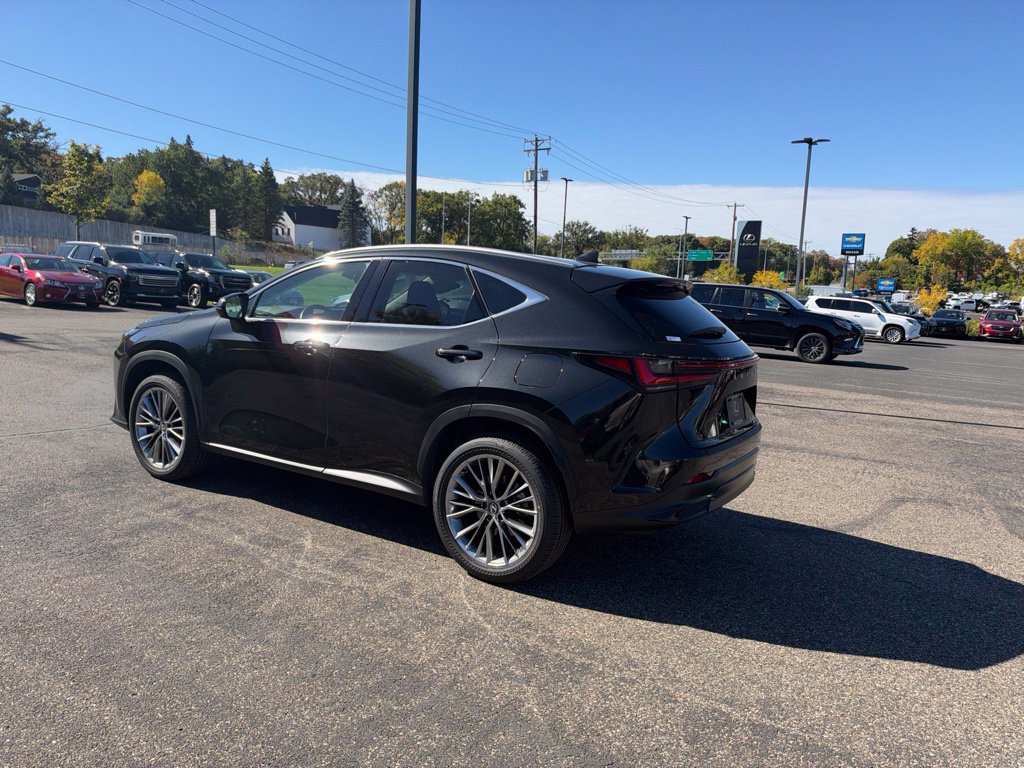 Certified 2026 Lexus NX 350 AWD w/ Accessory Package (2T) image 35
