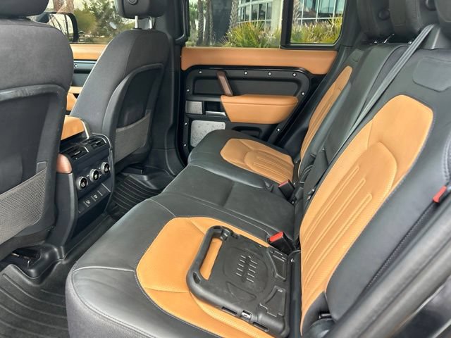 Used 2024 Land Rover Defender 130 X AWD/4WD image 7