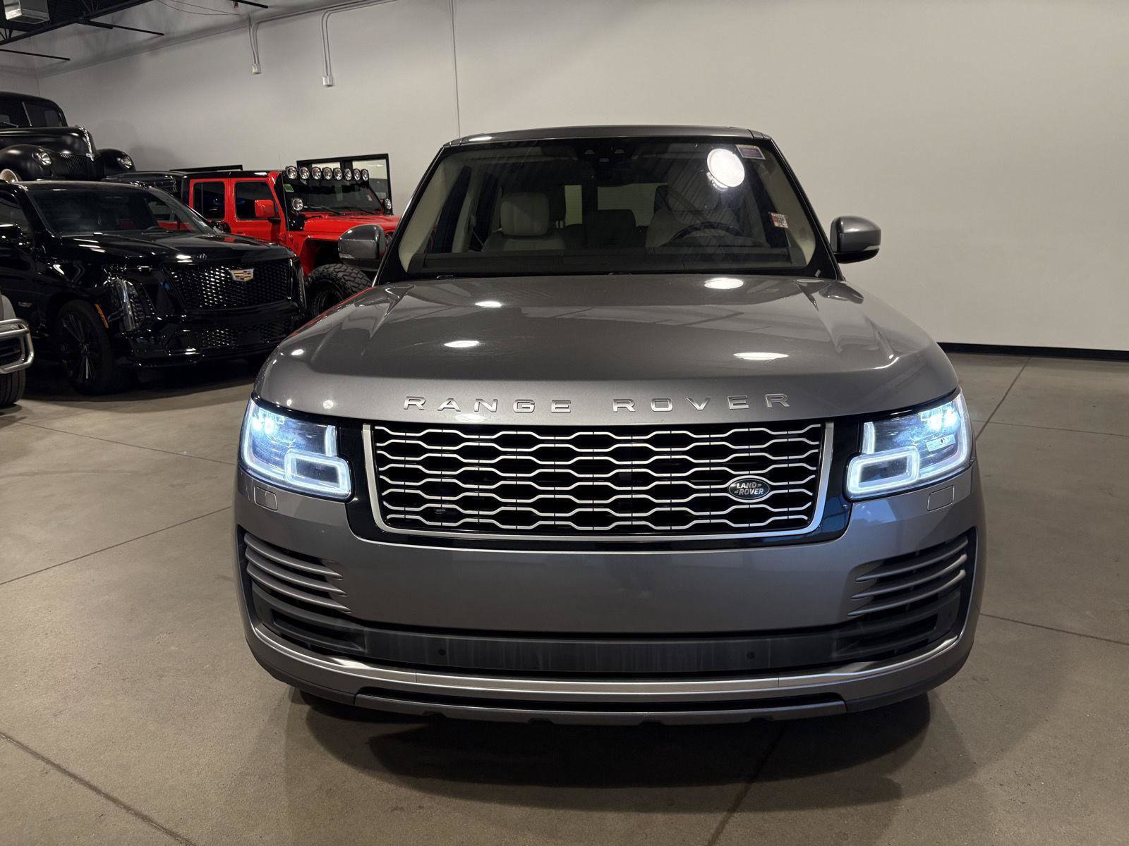 Used 2020 Land Rover Range Rover HSE AWD/4WD image 8