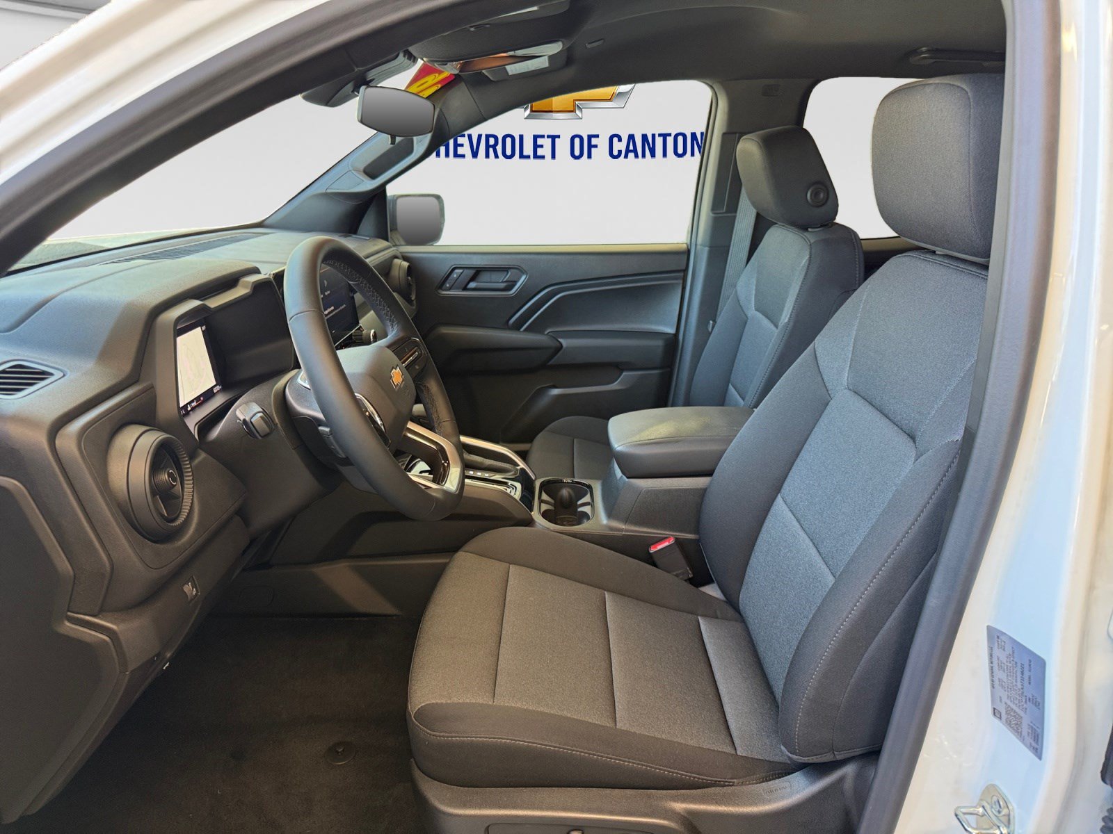 Used 2026 Chevrolet Colorado W/T w/ WT Custom Package AWD/4WD image 9