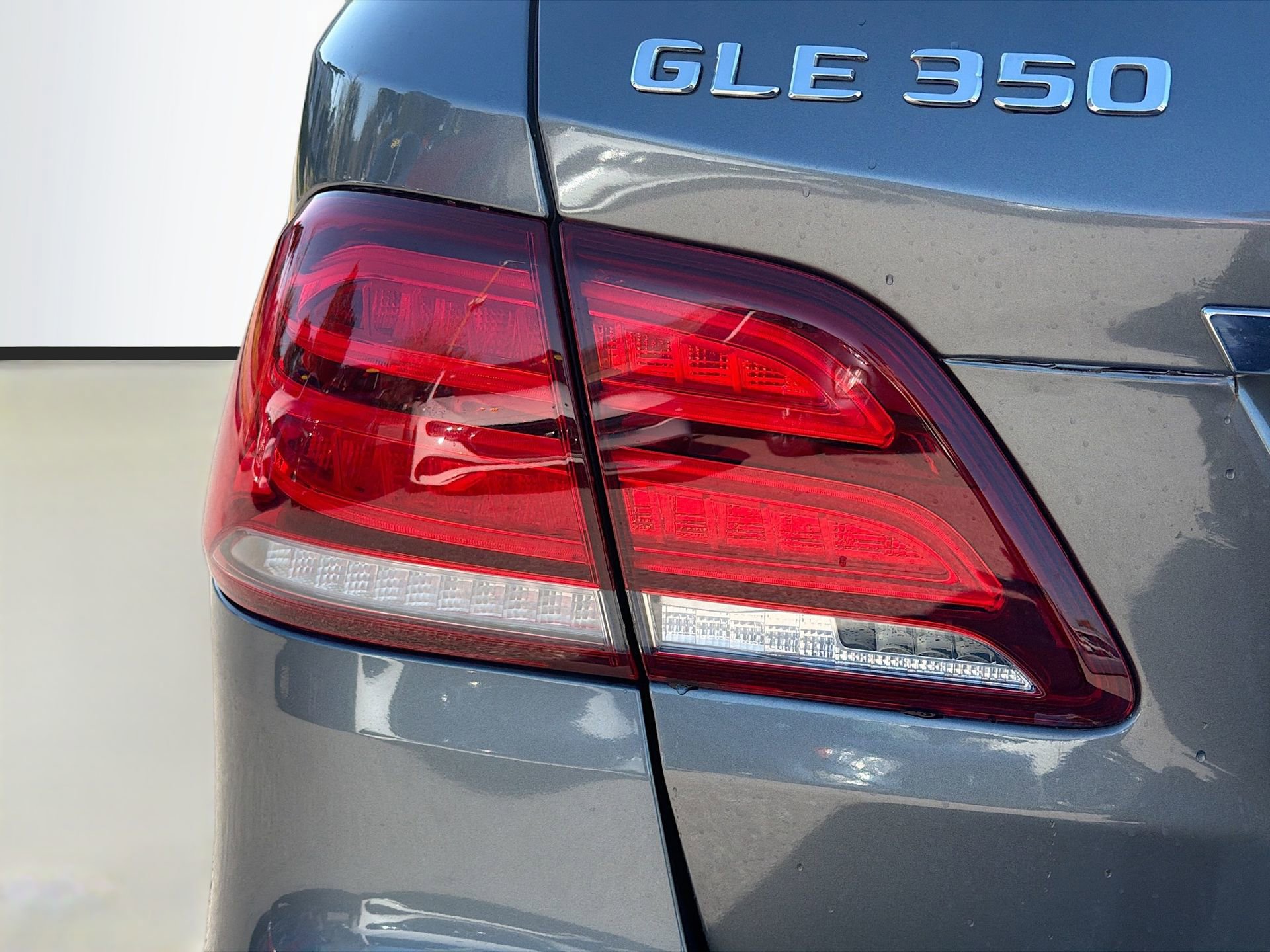 Used 2018 Mercedes-Benz GLE 350 image 11