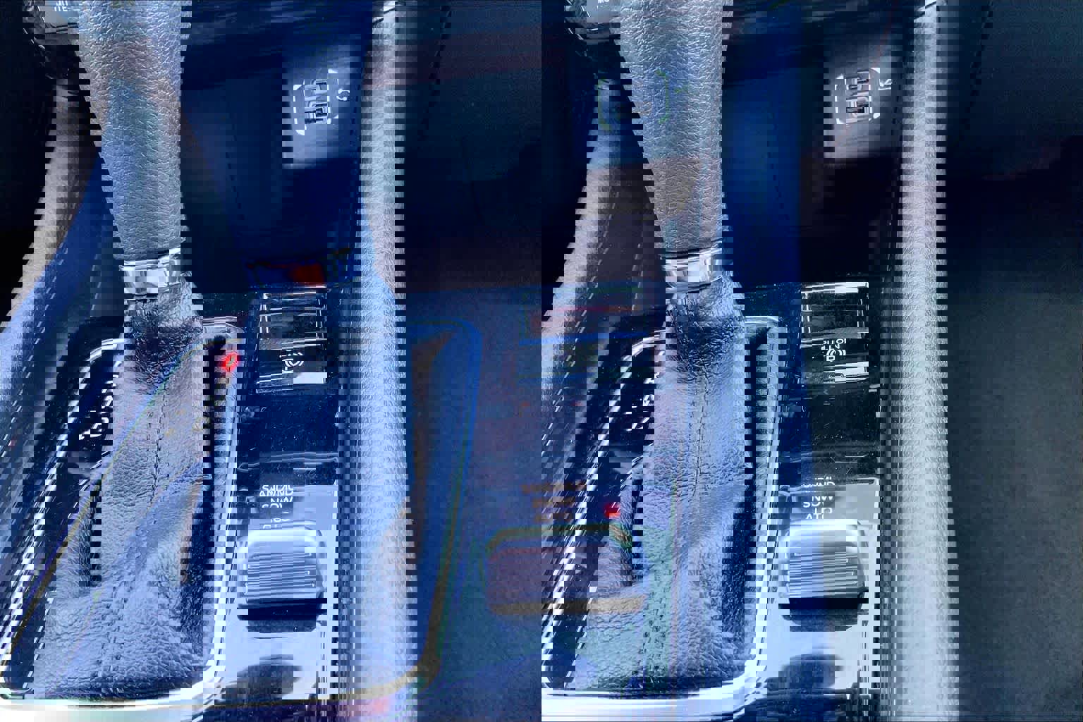 Used 2023 Jeep Compass Sport image 28