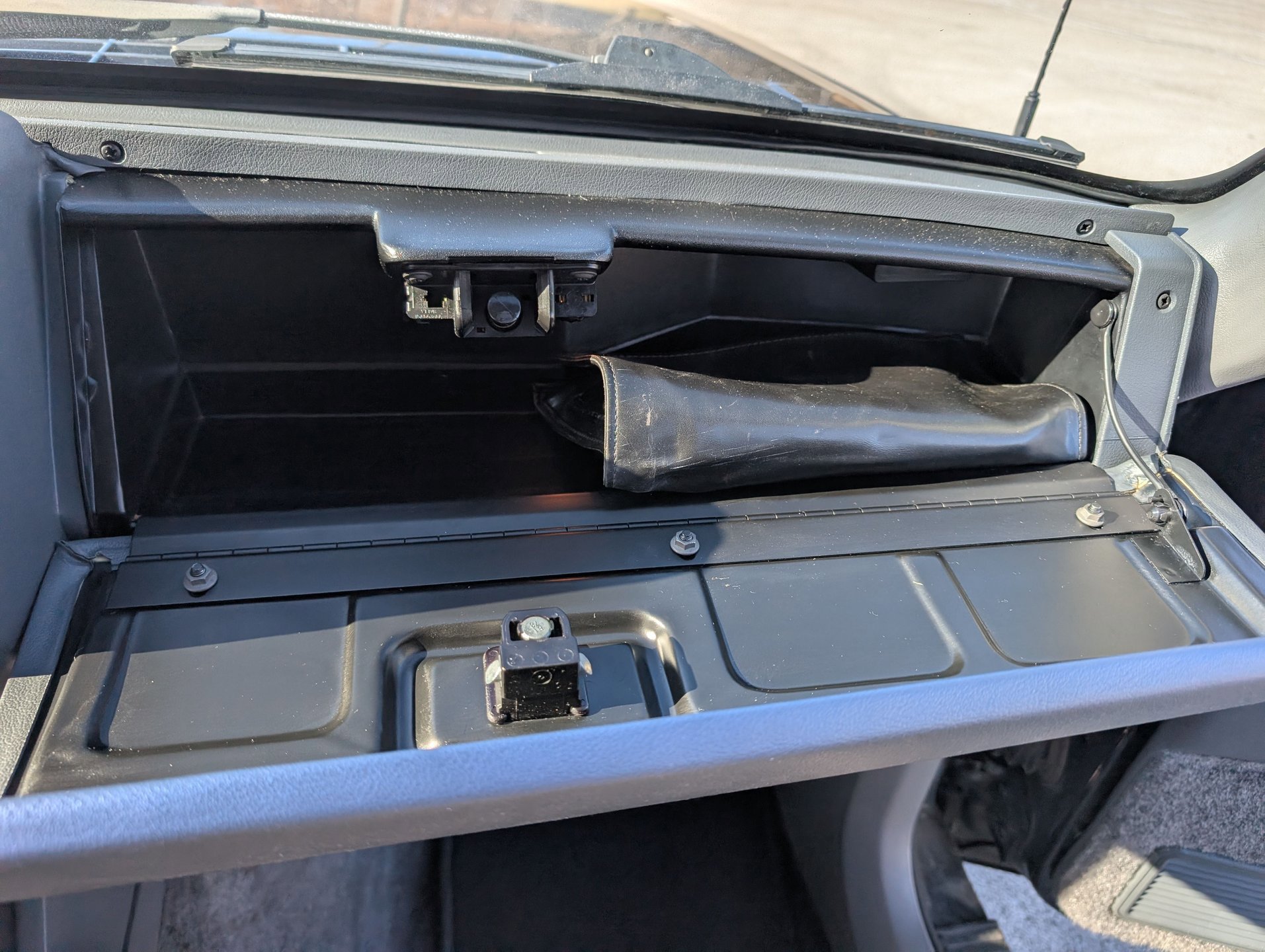 Used 1993 Jeep Cherokee Country image 89