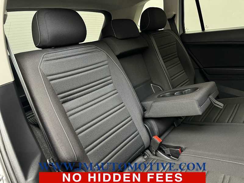 Used 2024 Volkswagen Tiguan S image 18
