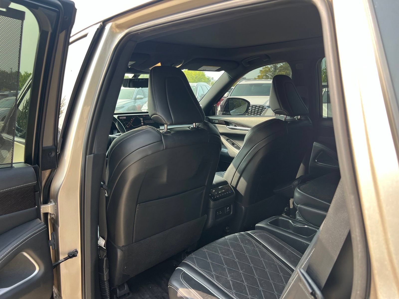 Used 2024 INFINITI QX60 Autograph w/ Cargo Package AWD/4WD image 19