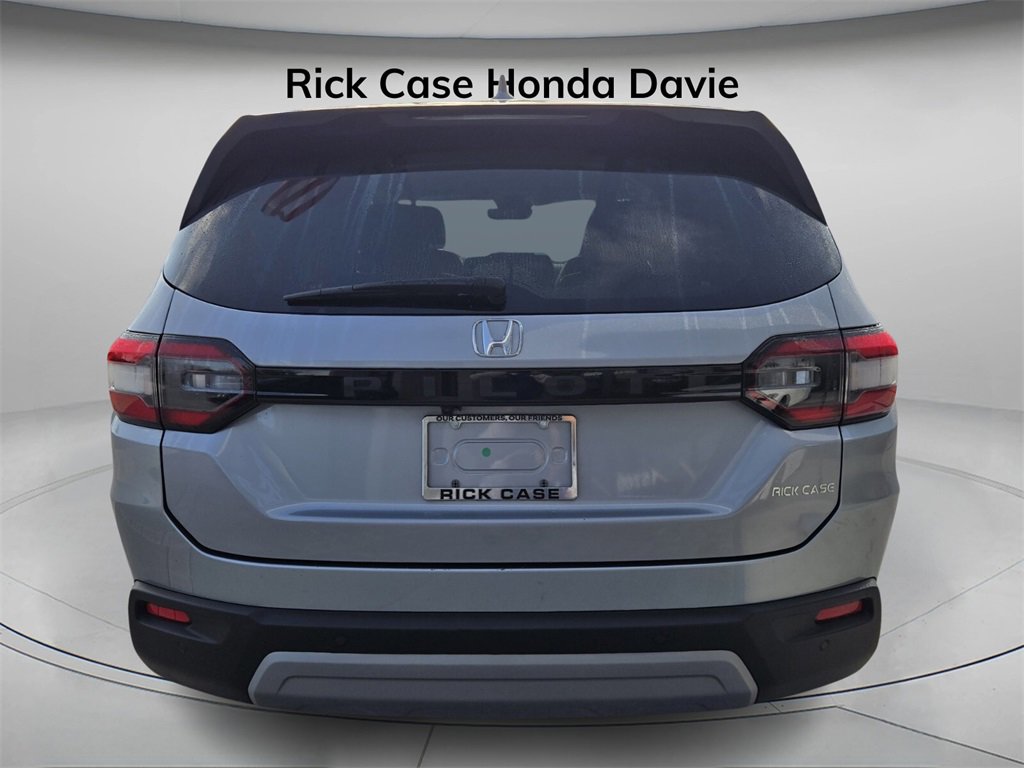 Certified 2024 Honda Pilot EX-L image 6