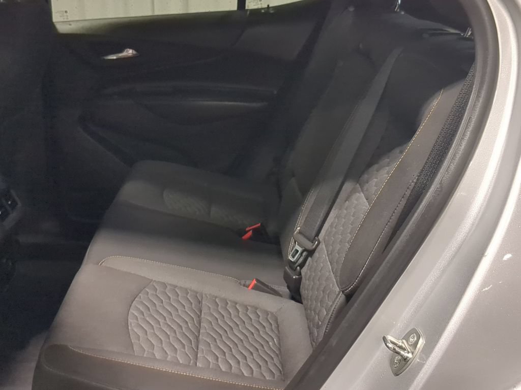 Used 2019 Chevrolet Equinox LT w/ Driver Convenience Package AWD/4WD image 23