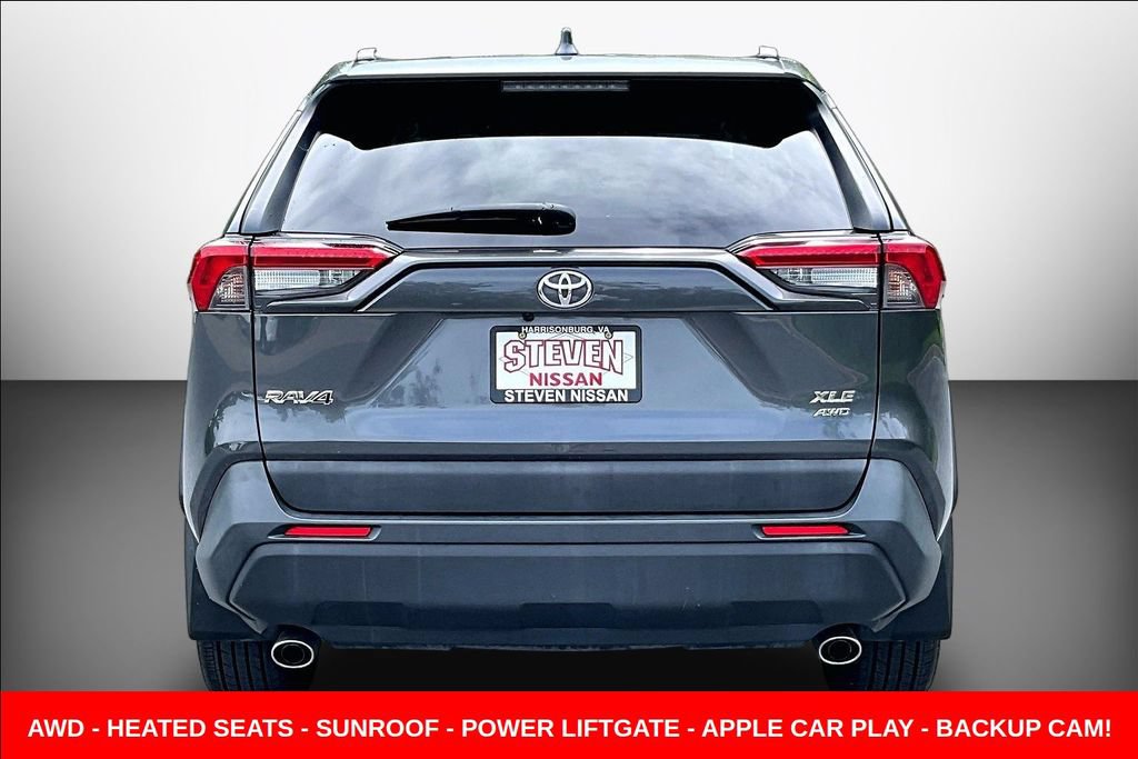 Used 2020 Toyota RAV4 XLE Premium AWD/4WD image 5