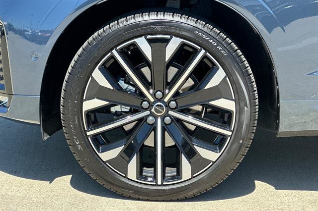 Used 2026 Volvo XC60 B5 Ultra w/ Protection Package Premier AWD/4WD image 32
