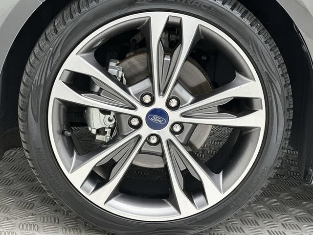 Used 2020 Ford Fusion Titanium AWD/4WD image 10
