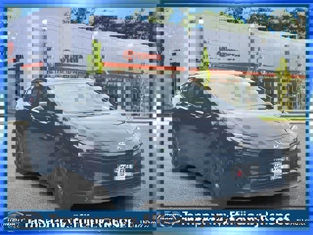 Used 2024 Toyota Prius LE