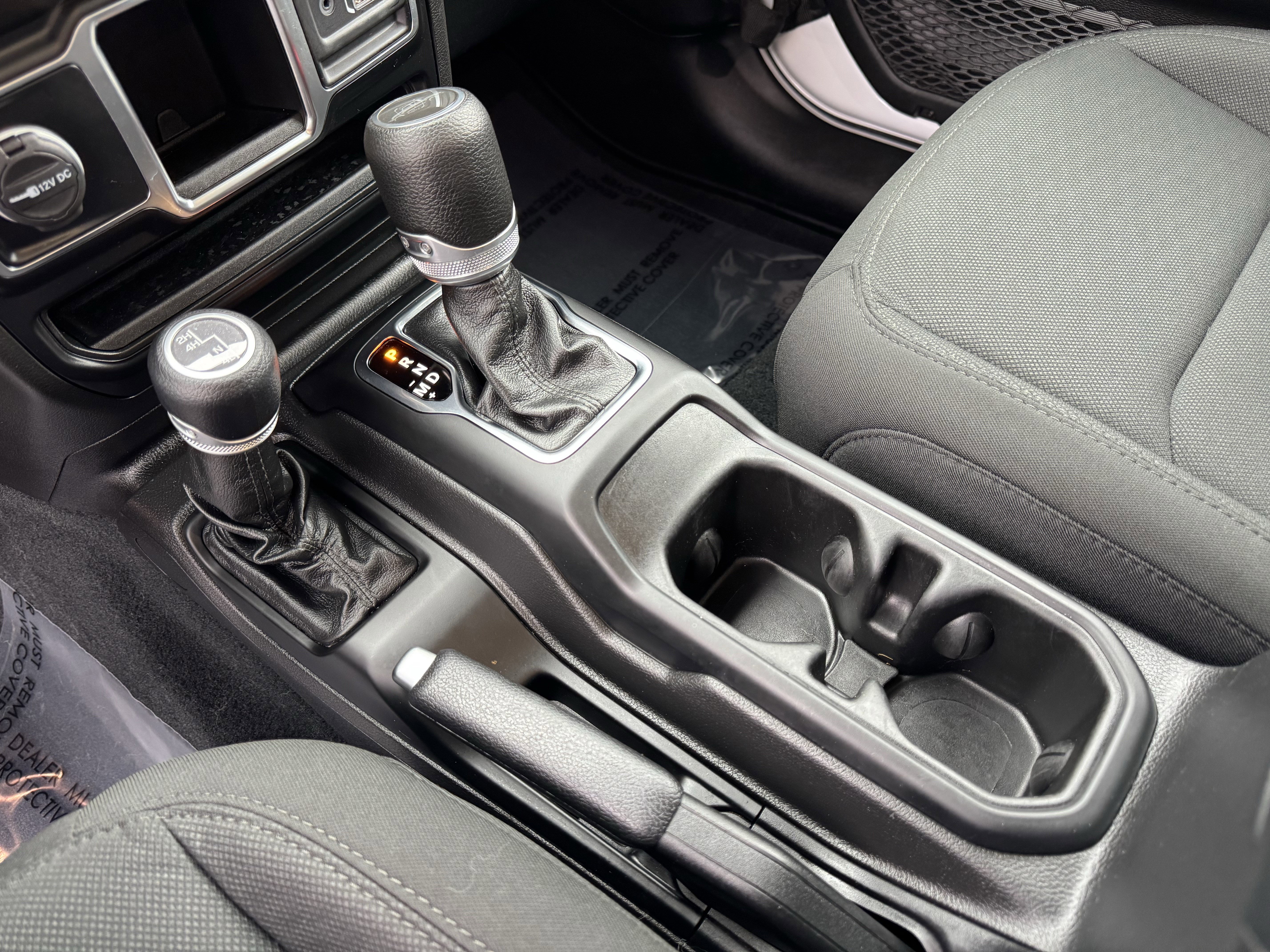 Used 2022 Jeep Gladiator Sport image 27