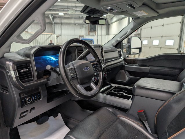 Used 2025 Ford F250 Lariat w/ Black Appearance Package AWD/4WD image 15