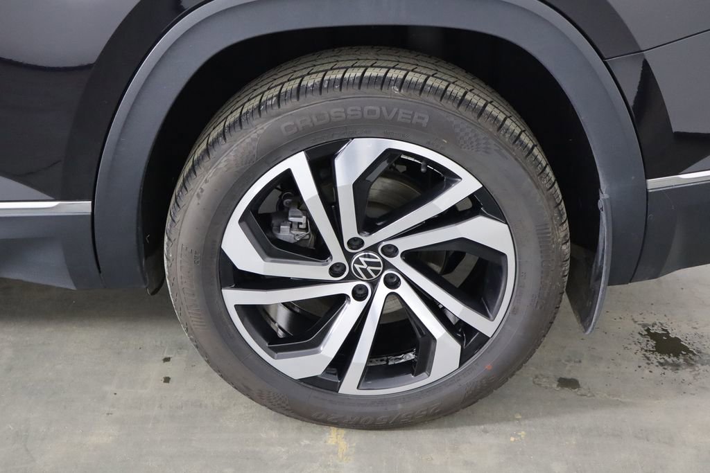 Used 2022 Volkswagen Atlas SEL image 43