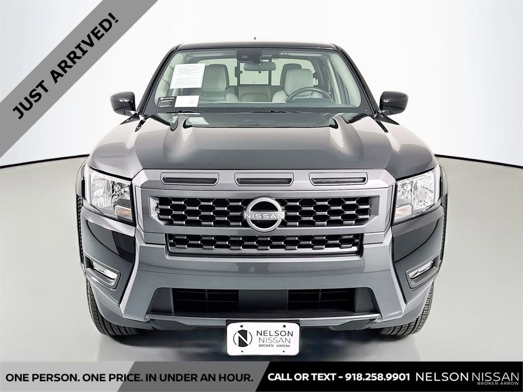 Certified 2025 Nissan Frontier SV w/ SV Convenience Package image 2