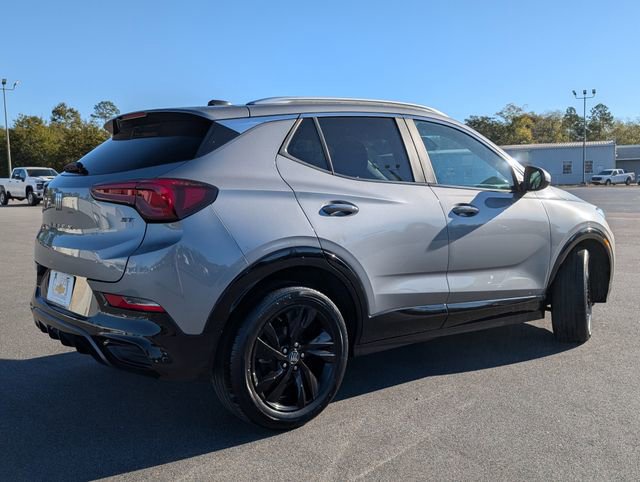 Used 2024 Buick Encore GX Sport Touring w/ Comfort Package image 4