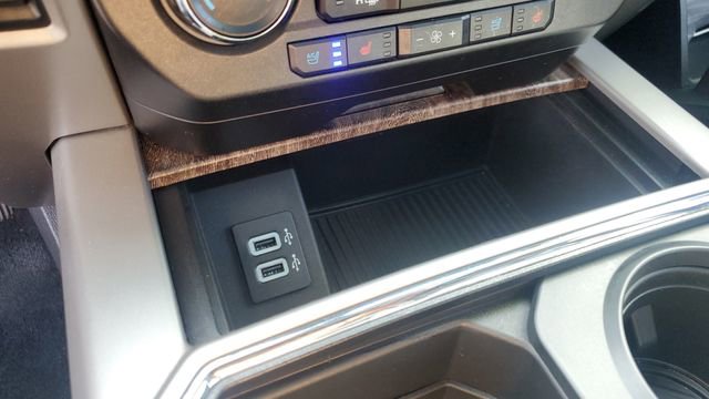 Used 2017 Ford F250 Lariat w/ Lariat Ultimate Package image 26