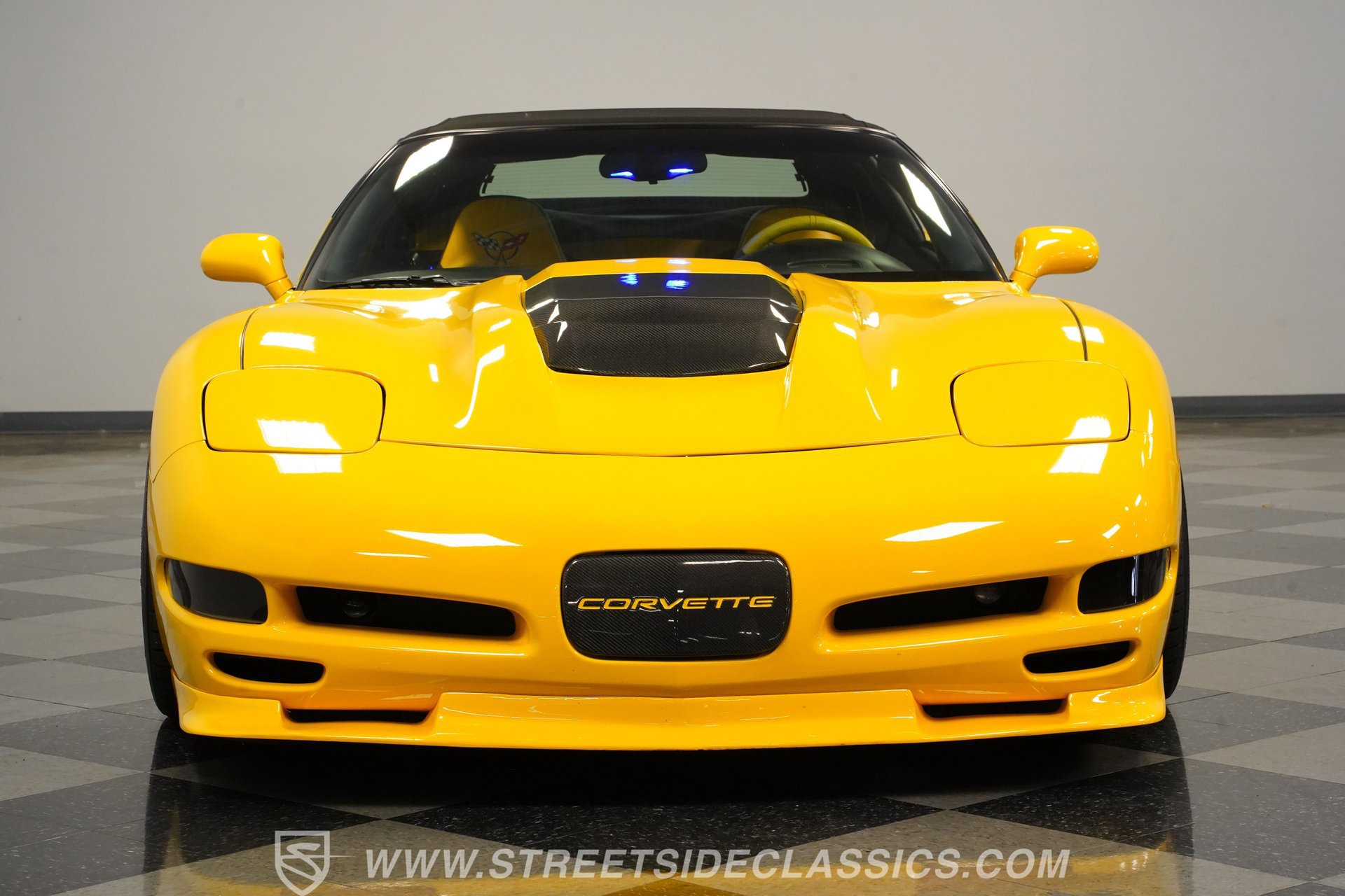 Used 2000 Chevrolet Corvette Convertible w/ Memory Pkg image 17